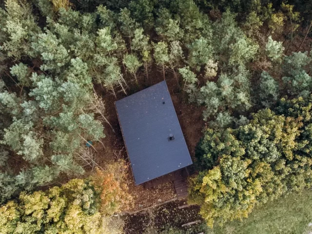 Elewacja Shou Sugi Ban - Degmeda, Modrzew - Sadłóżek