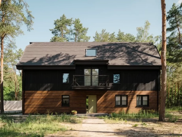Elewacje Shou Sugi Ban - Degmeda - Stodoła Radość - Modrzew - Warszawa