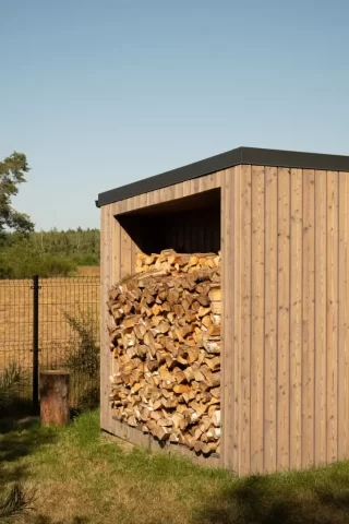 Elewacje Shou Sugi Ban - Degmeda - Świerk skandynawski - Domek blisko natury